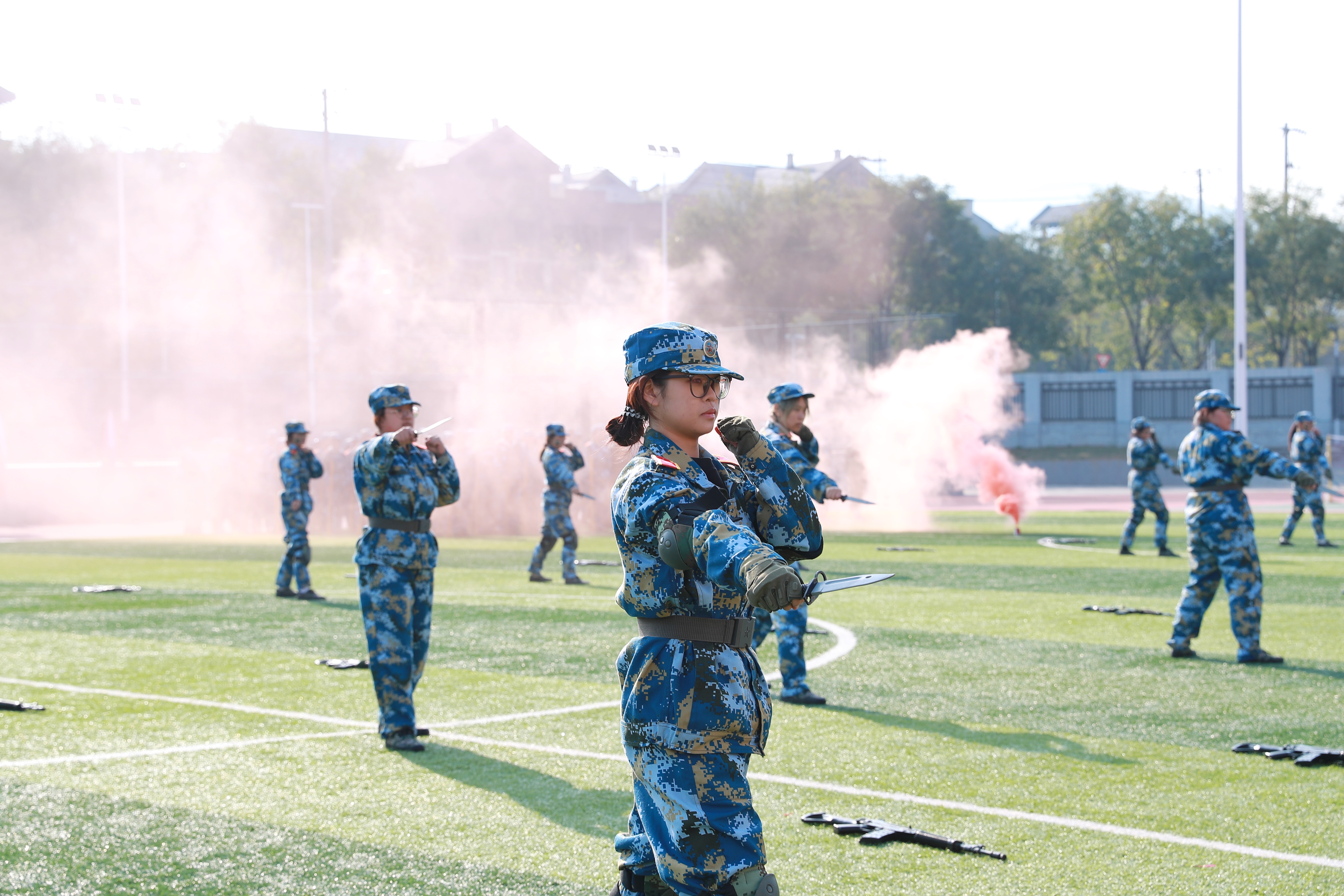 匕首操.jpg